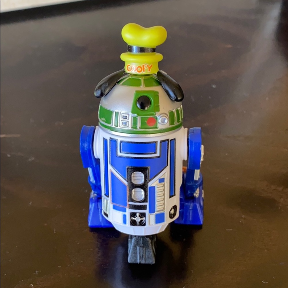 Star Wars R2D2 Mini Fig Figurine